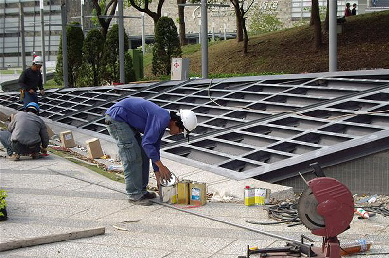 竹禾行塗料｜中部專業承包塗裝, 金屬塗裝, 地板塗裝, 氟碳塗料, PU壓力面漆, 與EPOXY地板工程